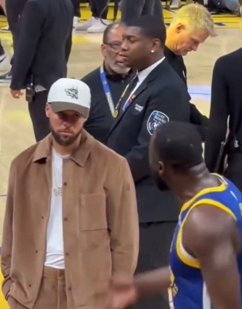 皇冠APP下载-追梦：库里盯着我不是烦我而是认同我 实际上是你们受够我了